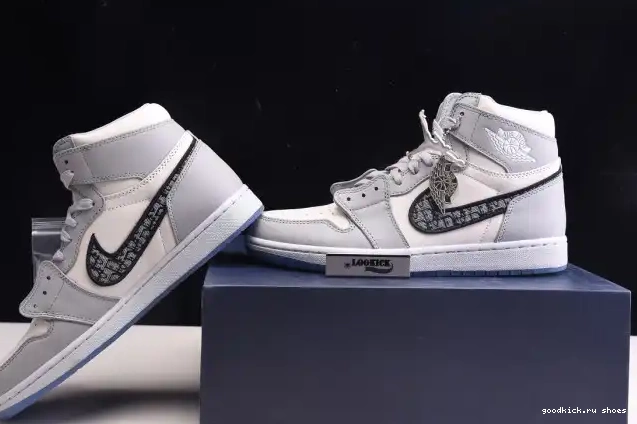 DR 1 shoe box) (DR Jordan CN8607-002 x High Retro 0504